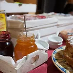 チネホリデイ ナポリ