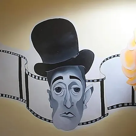 Cineholiday 3*