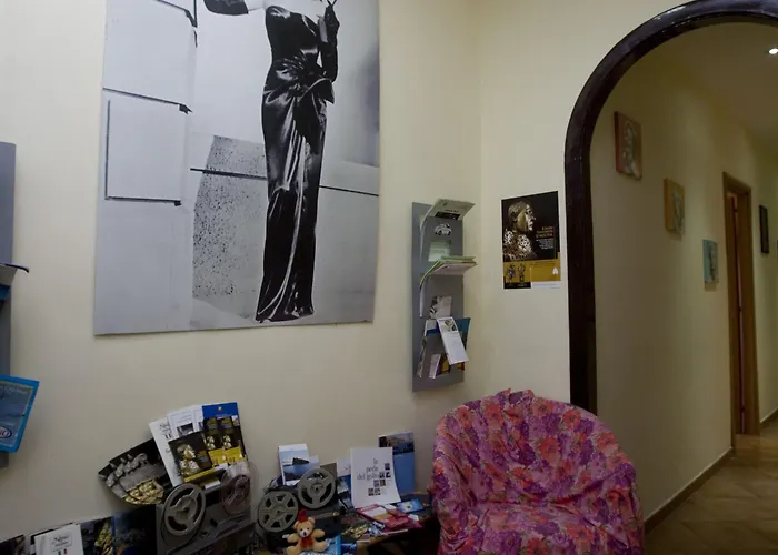 Hotel Cineholiday 3*