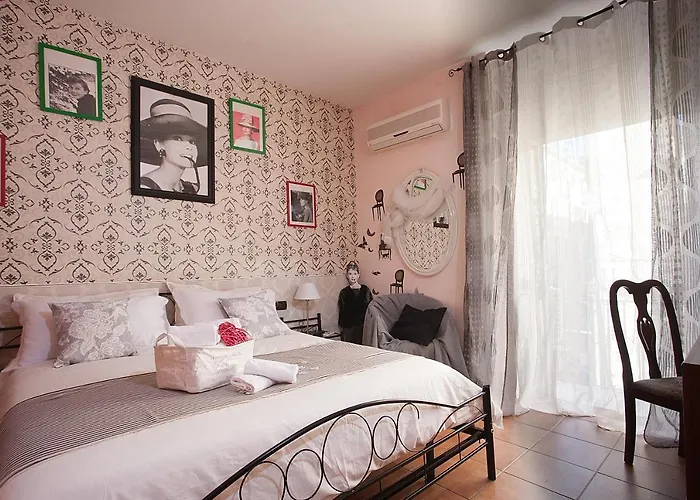 Hotel Cineholiday 3*